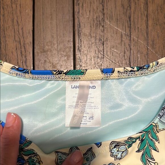 Lands' End Floral Blue Cream Swim Tank Top size 8 - Picture 2 of 7